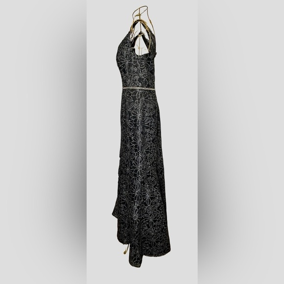 JS Collections Mermaid Black Dress, V-Neck & Shimmery Silver Florals, Large (12) - Picture 6 of 16